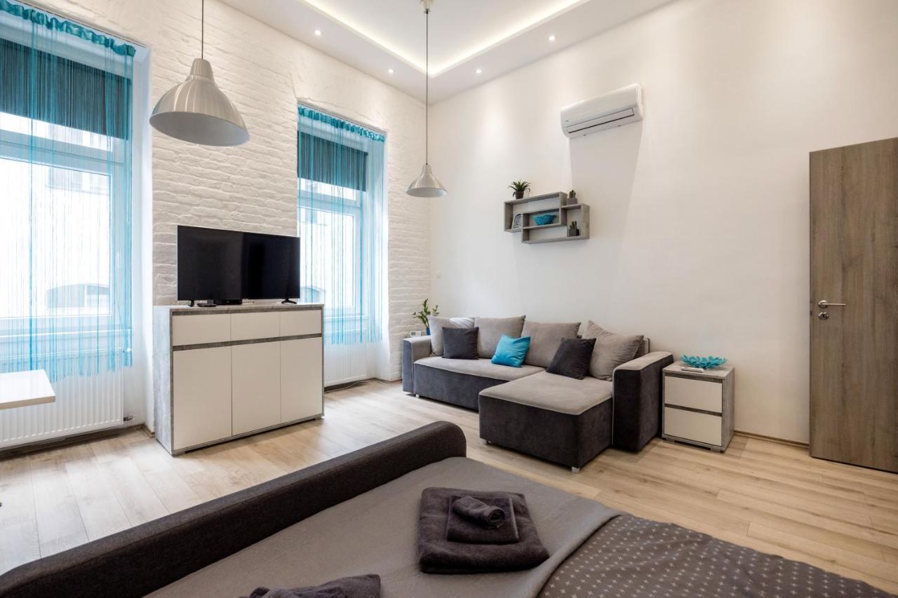 Elegant Studio In Central Budapeszt Zewnętrze zdjęcie