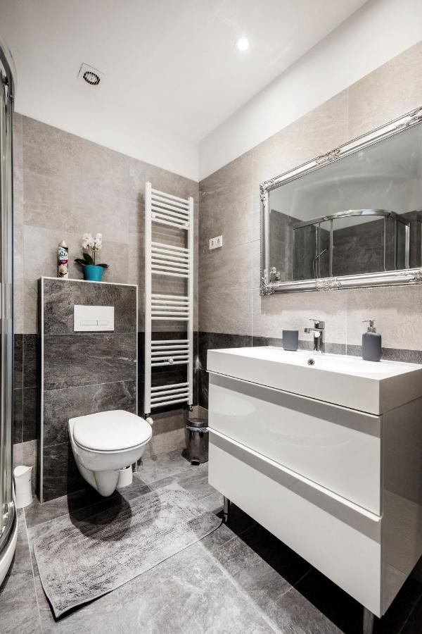 Elegant Studio In Central Budapeszt Zewnętrze zdjęcie